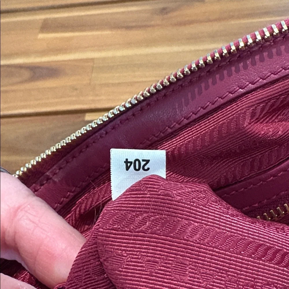 Authentic Prada Borsa Mano Ibisco Tessuto Purse with Strap - Picture 14 of 15